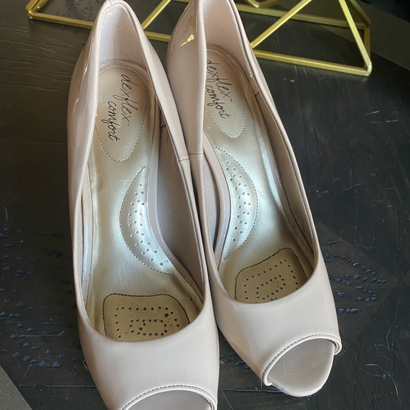SOLD - Dexflex Comfort Heels - Picture 2 of 4